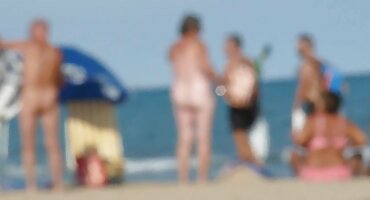 Chica cachonda se masturba bonito coño señoras cojiendo videos