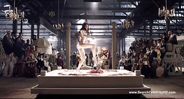 Fotografiada y follada por culiando señoras una modelo adulta