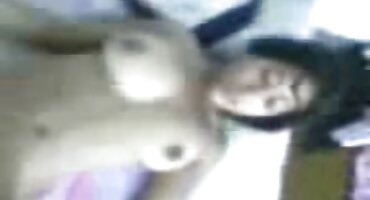 Bonita perra abrió la vagina para el xxx señoras porno chico