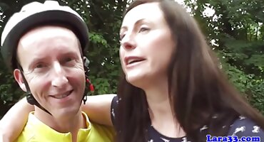 Follada a su amante temprano en la mañana videos de señoras masturvandose normalmente por el culo