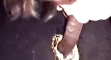 Mujer de pelo señoras cachondas gratis oscuro engañosa sedujo a su yerno amico