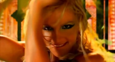 Chico joven lindas señoras xxx le gustaba el masaje y el sexo con chica