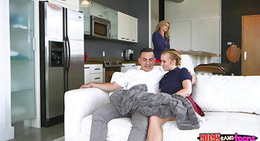 Pussy Se señoras chichonas xxx viene