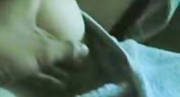 Pezón satisfecho en el señoras porno hd coche del siguiente conductor