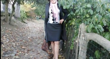 Chica en el sol le encanta acariciar mexicanas señoras xxx una gran polla