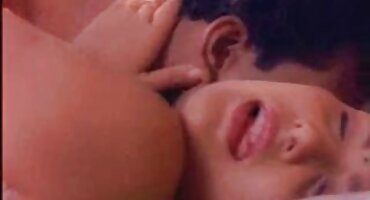 Atacó señoras xx por detrás a una chica en la cocina y comenzó a tener su cáncer