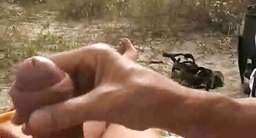 Polla masculina flaca bombeada en lesvianas señoras el culo flexible