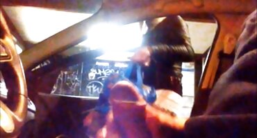 Chica joven flaca xxx señoras calientes follada chica en el sofá