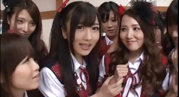 Chica bombeada chupa cariño negro porno de señoras grandes