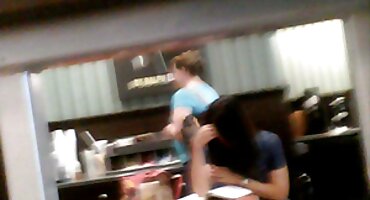 Chica de coño cubierto de maleza quería conseguir una polla videos xxx de señoras con jovenes