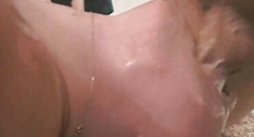 Después de la reunión, metí la capucha para la señoras masturvandose polla