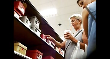 Parejas casadas señoras gordas calientes desnudas divirtiéndose juntas