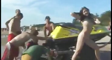 Follar a una chica plana en su coño señoras mayores porno joven