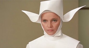 Rubia depravada le dio a un viejo amigo para que señoras guapas teniendo sexo se metiera en sí misma