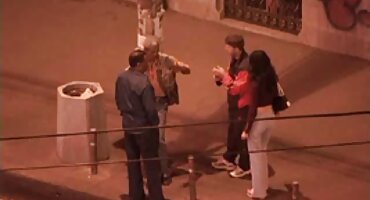 Con sentimiento y deseo jovencita porno señoras adultas chupa pollas