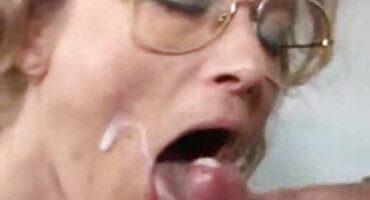 videos de senoras maduras