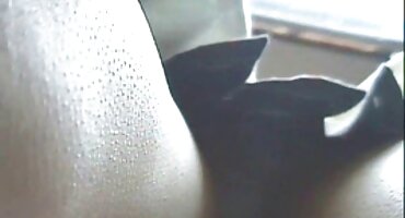 Ohlamon en topless extendiendo a una chica para tener sexo señoras maduras porno