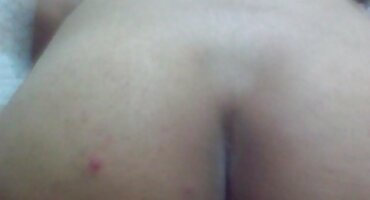 Chica le hace una buena mamada a su persistente señoras maduras calientes favorito