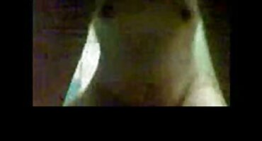 Curva experimentada chupa después de señoras nalgonas teniendo sexo una ducha dorada polla mojada