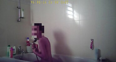 Atractiva min sed sedujo a señoras casadas culonas un chico con su cuerpo desnudo