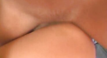 Seductora señoras ricas xxx morena hábil lo toma en su boca