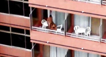 Dominatrix severa obligada xnxx de señoras a comer bocado