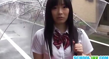 Sexo en el suelo en senora cojiendo lugar de la aptitud que se planeó