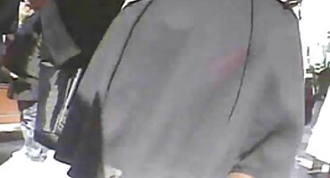 Joven zorra terminó corriéndose porno con senora en su nariz